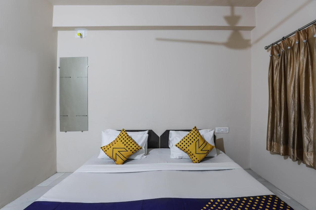Jāmnagar Spot On 64818 Hotel Minal מראה חיצוני תמונה